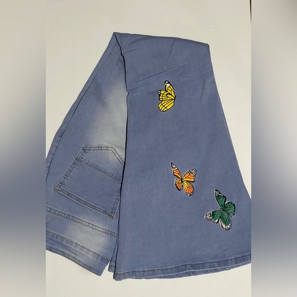 Butterfly Painted Flare Bottom Jeans | Stretch Denim | Size M - Picture 6 of 10